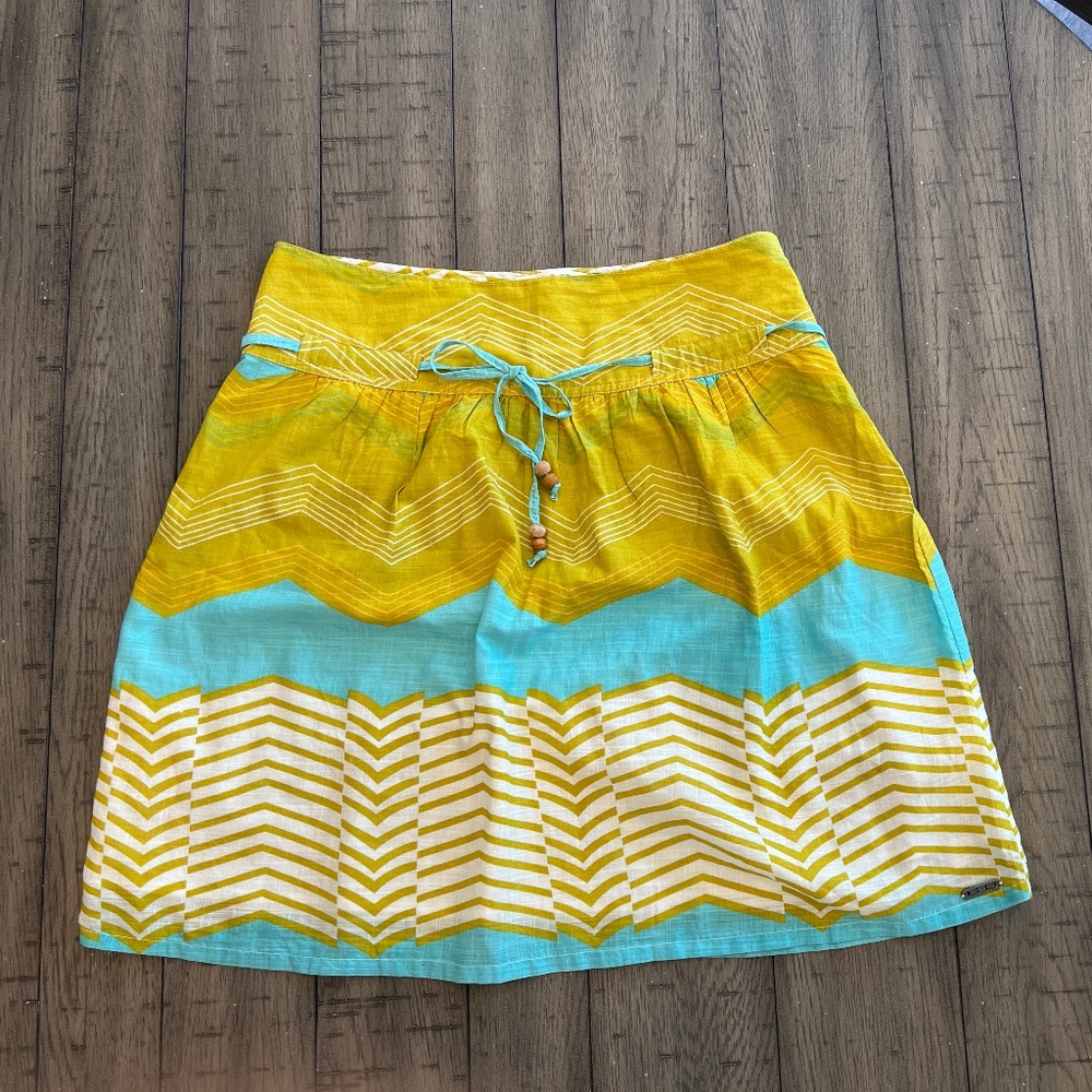 Roxy juniors cotton skirt with tie belt, size 7 yellow white aqua blue NWOT